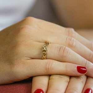 Anel Corações em Banho Ouro 18k com Pingente Menina