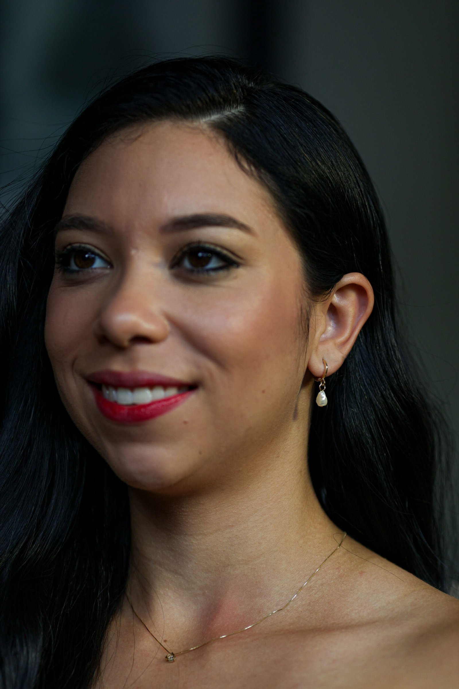 Brinco Argola Clássica com Pérola Gota  banho ouro 18k