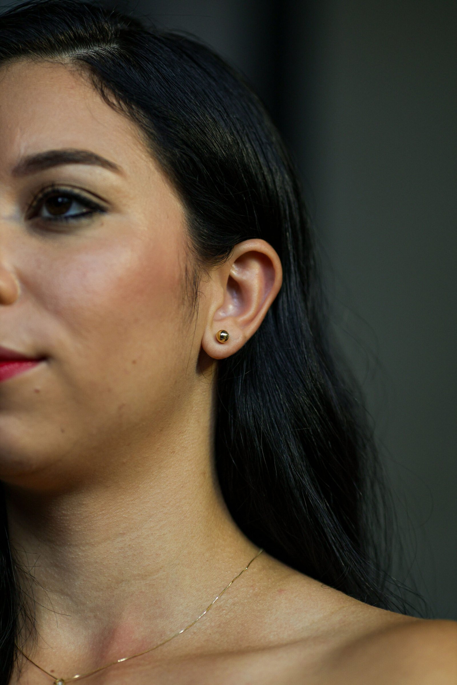 Brinco Bolinha Lisa Banho em Ouro 18k