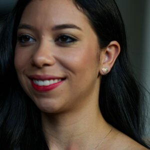 Brinco Coração Três Ouros em Banho Ouro 18k