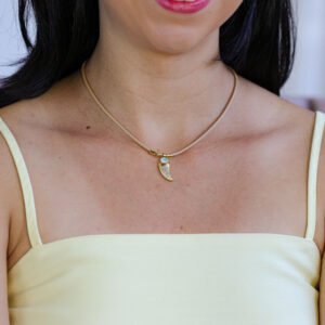 Choker Banho Ouro 18k em Cordão Bege com Pingente Cravejado