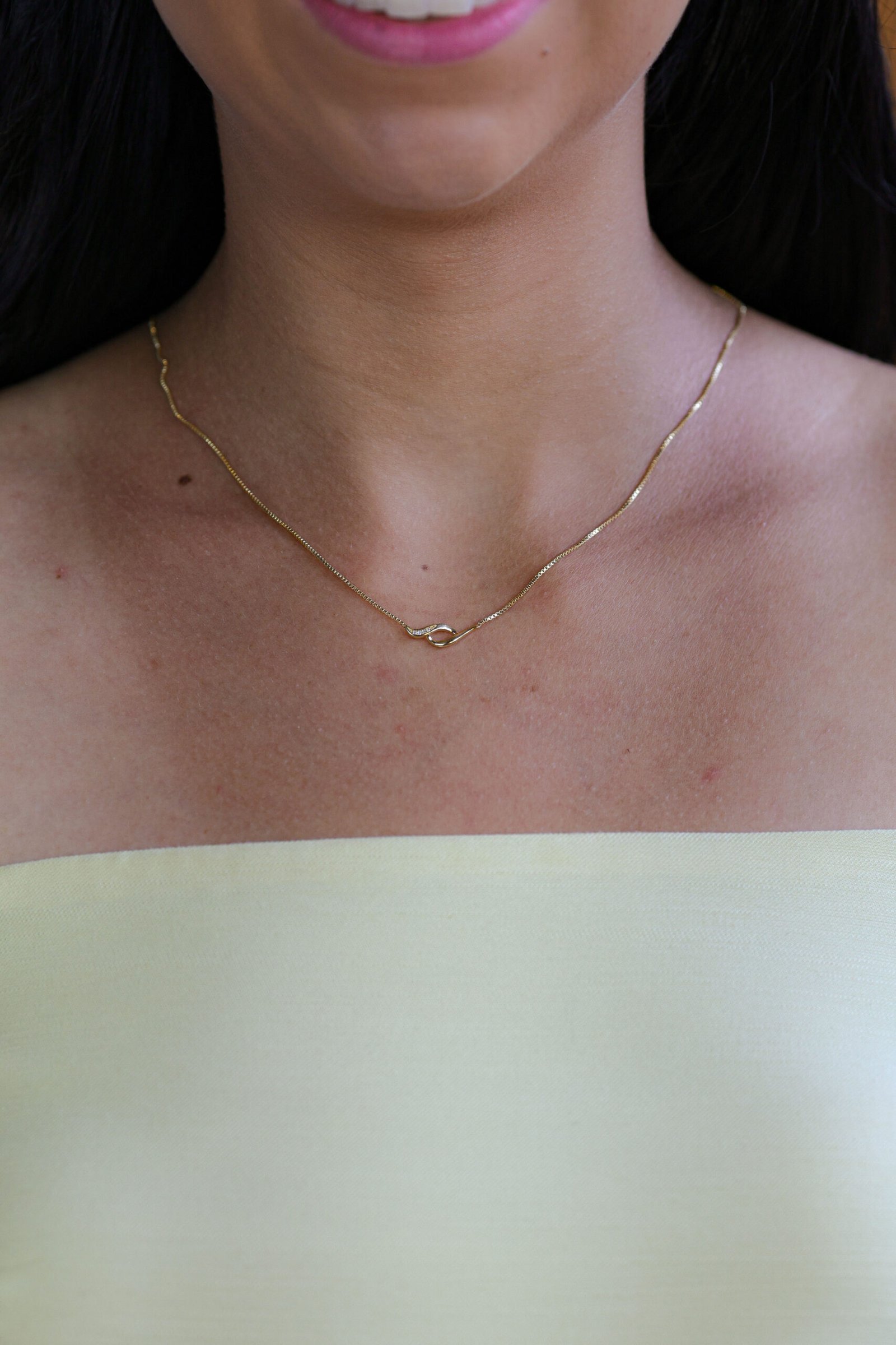 Colar Infinito em Banho Ouro 18k com Zircônias