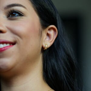 Argola Texturizado em Banho Ouro 18k