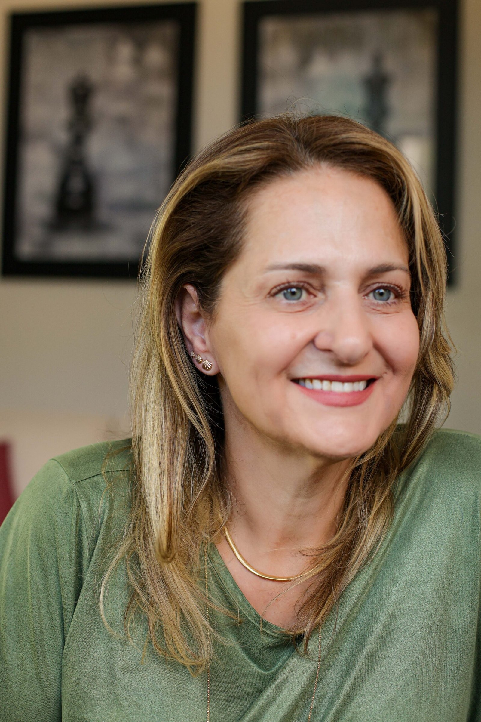 Trio de Brincos Concha Banho Ouro 18k - Imagem 2